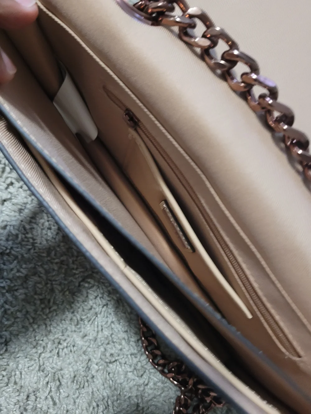 ALDO Greenwald Crossbody Bag in a beige/blush color featuring a chevron-quilted - Picture 6 of 7